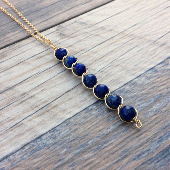 Lapis necklace, Throat chakra, 14k Gold filled, crystal healing necklace - Picture 3 of 8